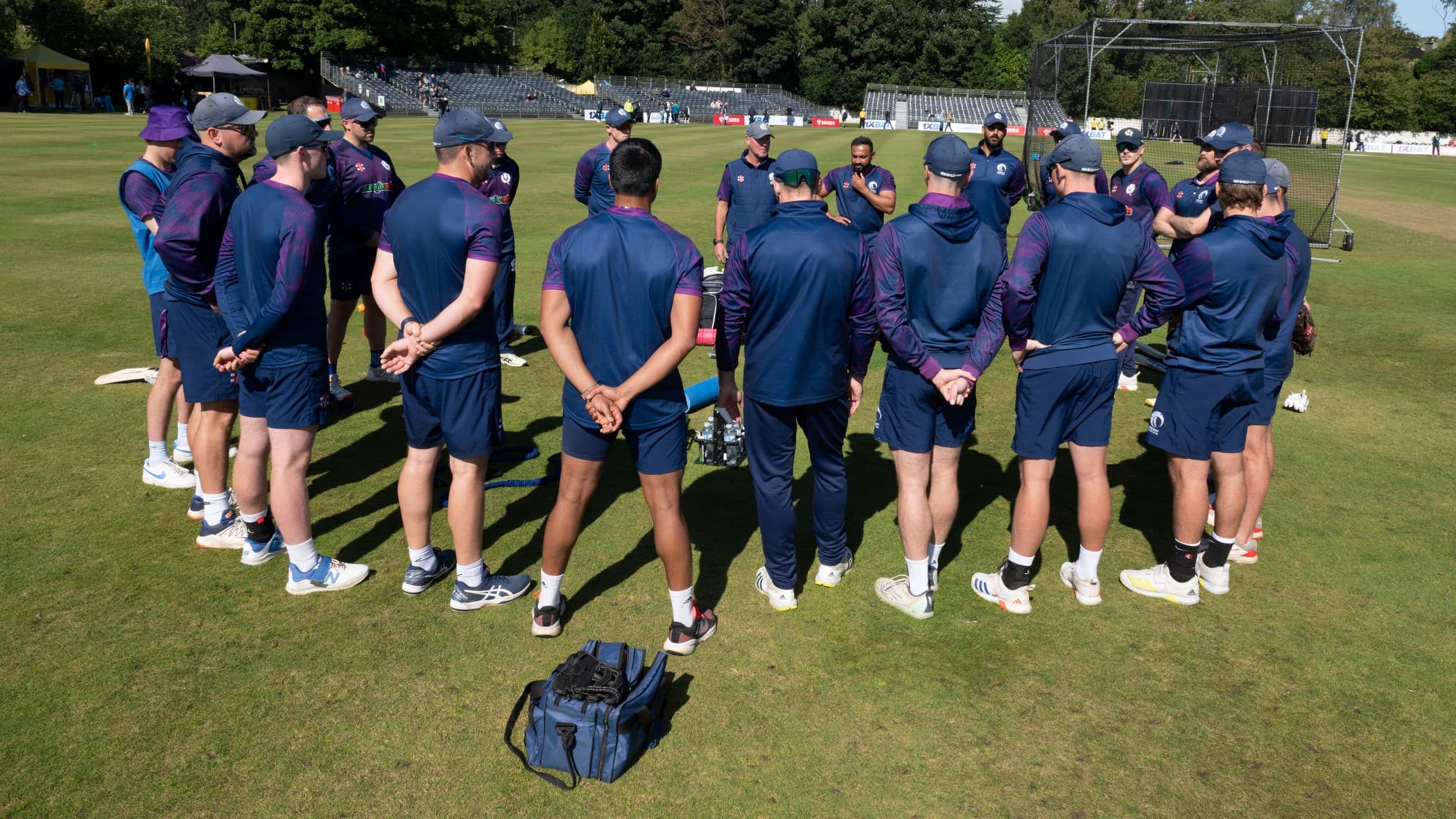 FOLLOW SCOTLAND MEN IN THE USA