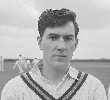 TRIBUTES PAID TO FORMER SCOTLAND INTERNATIONAL BILL DOW