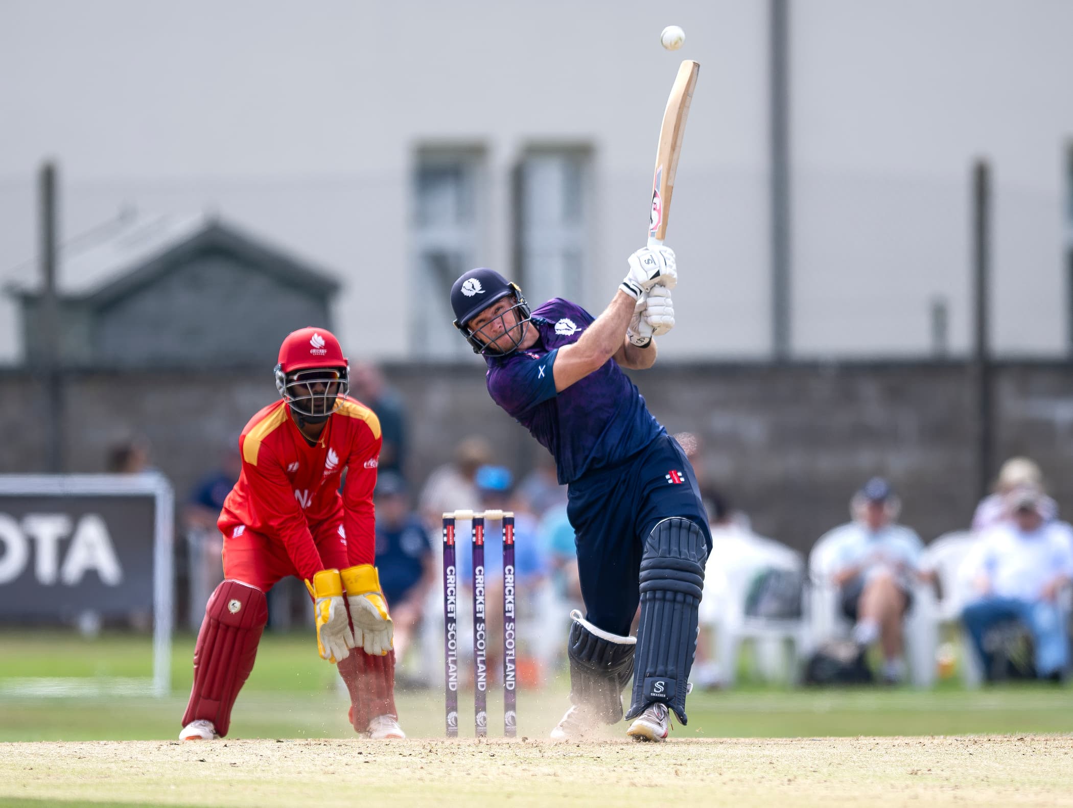 BRILLIANT BERRINGTON LEADS SCOTLAND TO TOP OF CWCL2